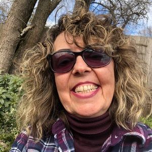 Meet your Posher, Beatriz